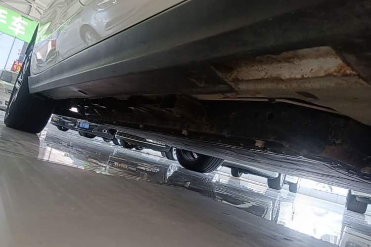 Used BAIC Beijing EU5 2019 R500 Smart Wind Edition Right Side Sill