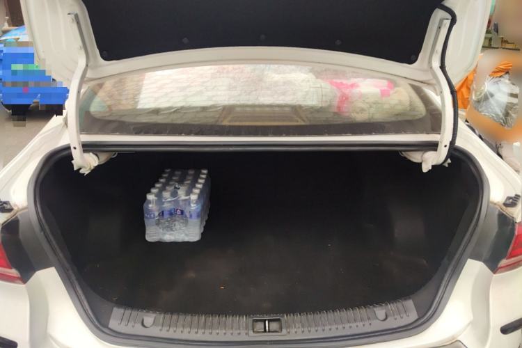Used BAIC Beijing EU5 2019 R500 Smart Wind Edition Trunk