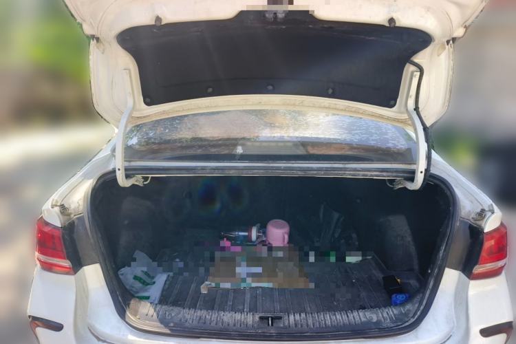 Used BAIC Beijing EU5 2019 R500 Smart Wind Edition Trunk