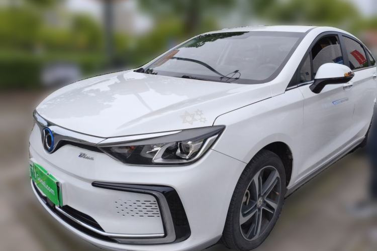 Used BAIC Beijing EU5 2019 Automatic 416 Five-Seat Version Guazi used car, China used car export, Used car for sale, Used  cars, Cheapest cars for sale