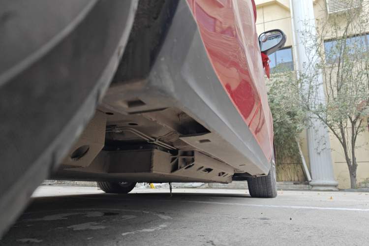 Used BAIC Beijing EU5 2020 R600 Smart Fashion Edition Chassis Rear Right