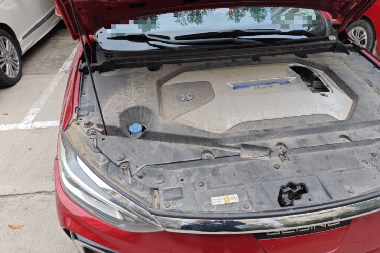 Used BAIC Beijing EU5 2020 R600 Smart Fashion Edition Engine Bay Right