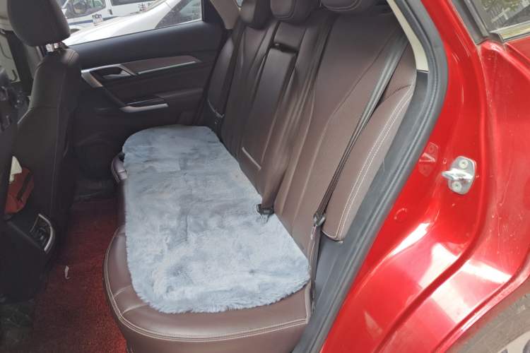 Used BAIC Beijing EU5 2020 R600 Smart Fashion Edition Left Rear Seat