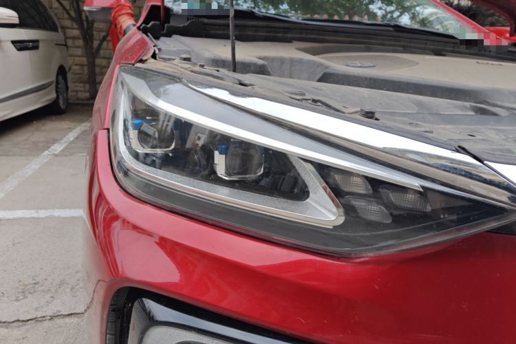 Used BAIC Beijing EU5 2020 R600 Smart Fashion Edition Right Front Headlight