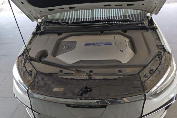 Used BAIC Beijing EU5 2020 R600 Smart Fashion Edition Engine Bay