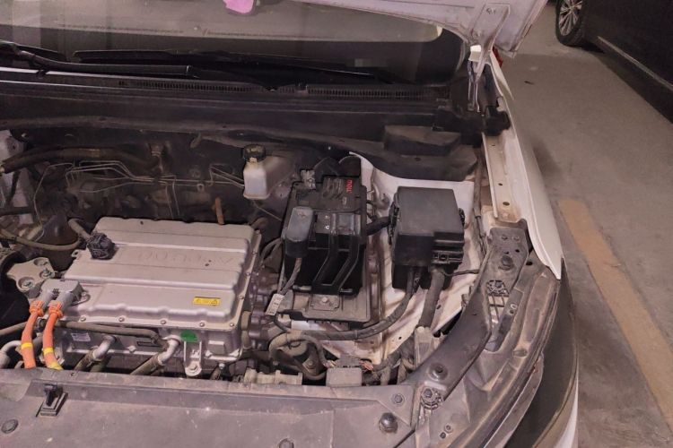 Used BAIC Beijing EU5 2020 Classic Model R500 Smart Wind Edition Engine Bay Left