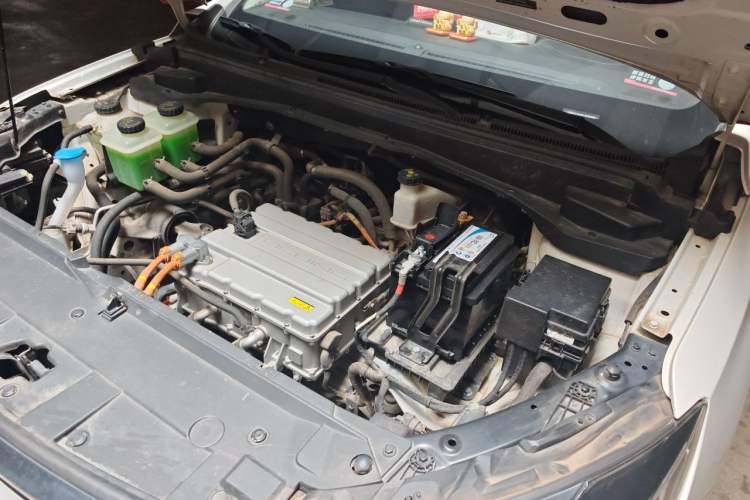 Used BAIC Beijing EU5 2020 R500 Smart Wind Edition Engine Bay Left