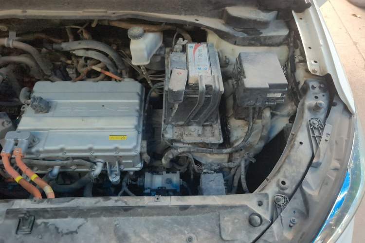 Used BAIC Beijing EU5 2020 Jingcai Edition R500 Smart Wind Version Engine Bay Left