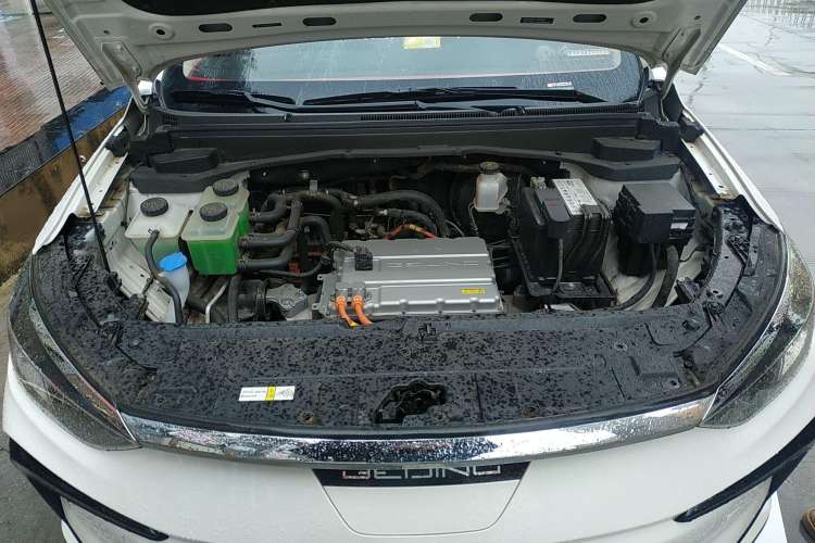 Used BAIC Beijing EU5 2020 R500 Smart Edition Engine Bay