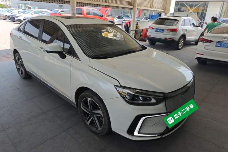 Used BAIC Beijing EU5 2020 R600 Smart Fashion Edition Front Right 45 Deg