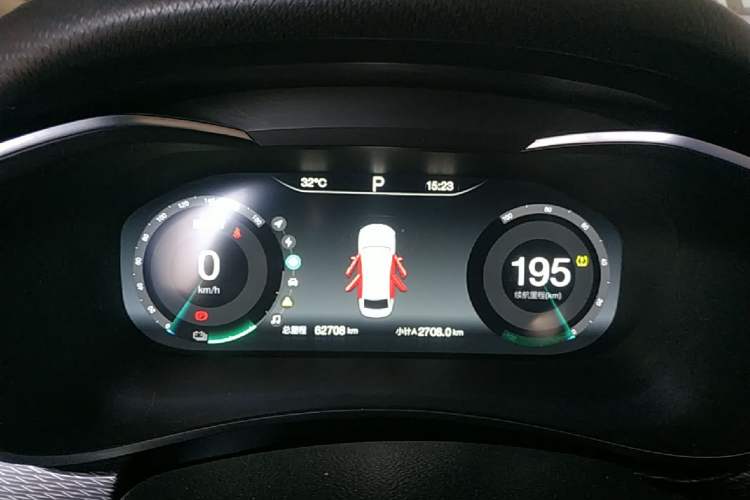 Used BAIC Beijing EU5  Instrument Cluster