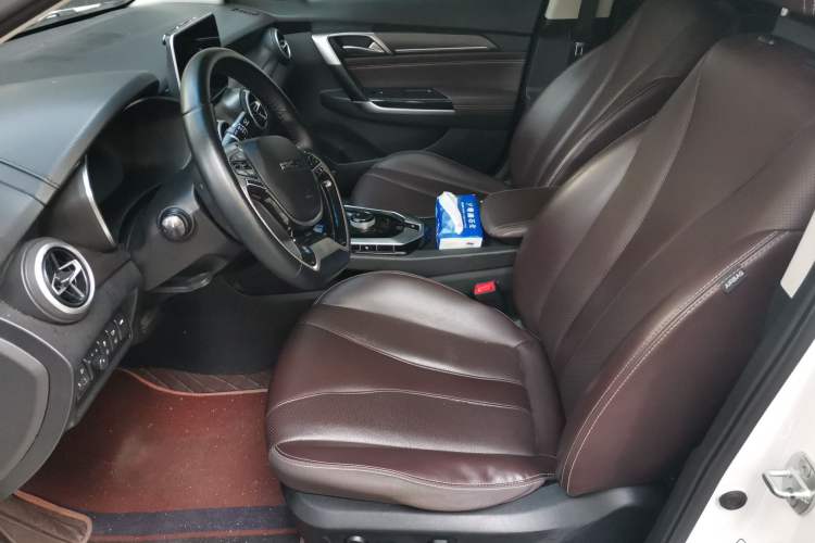 Used BAIC Beijing EU5 2020 R600 Smart Fashion Edition Left Front Seat