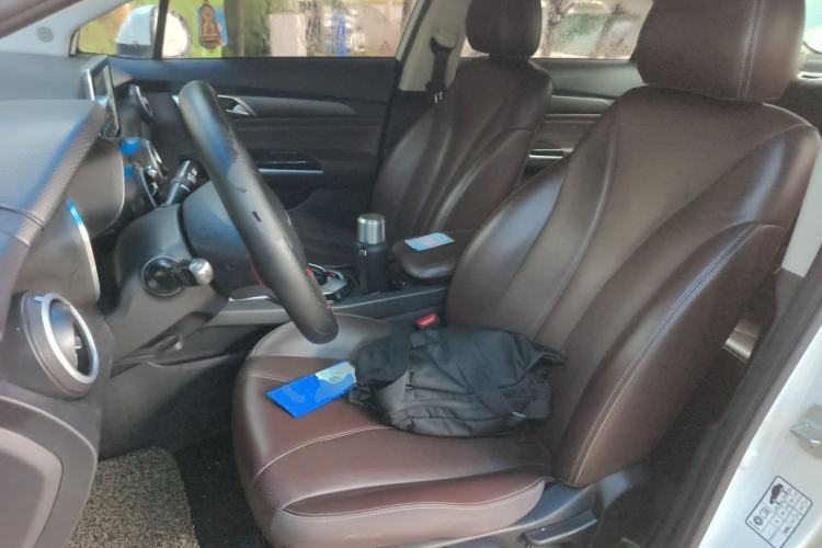 Used BAIC Beijing EU5 2020 Jingcai Edition R500 Smart Wind Version Left Front Seat