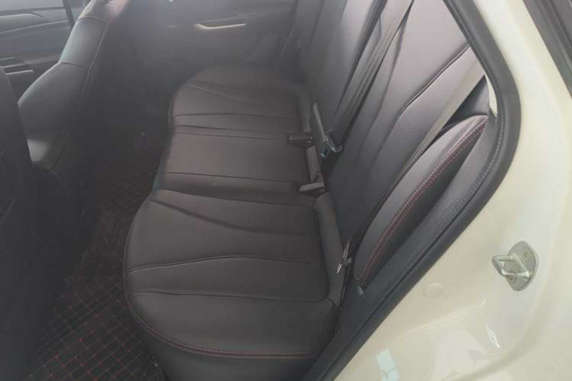 Used BAIC Beijing EU5 2020 Classic Model R500 Smart Wind Edition Left Rear Seat