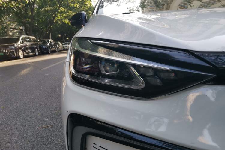 Used BAIC Beijing EU5 2020 R600 Smart Fashion Edition Right Front Headlight