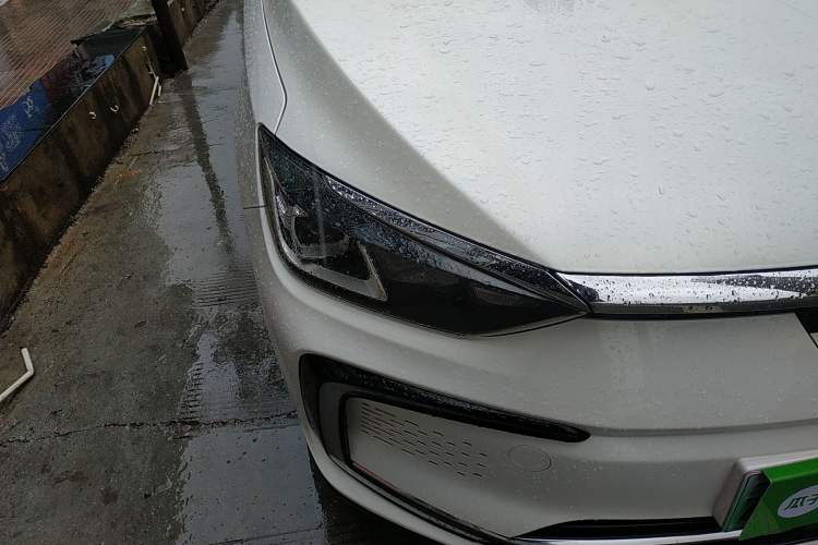 Used BAIC Beijing EU5 2020 R500 Smart Edition Right Front Headlight
