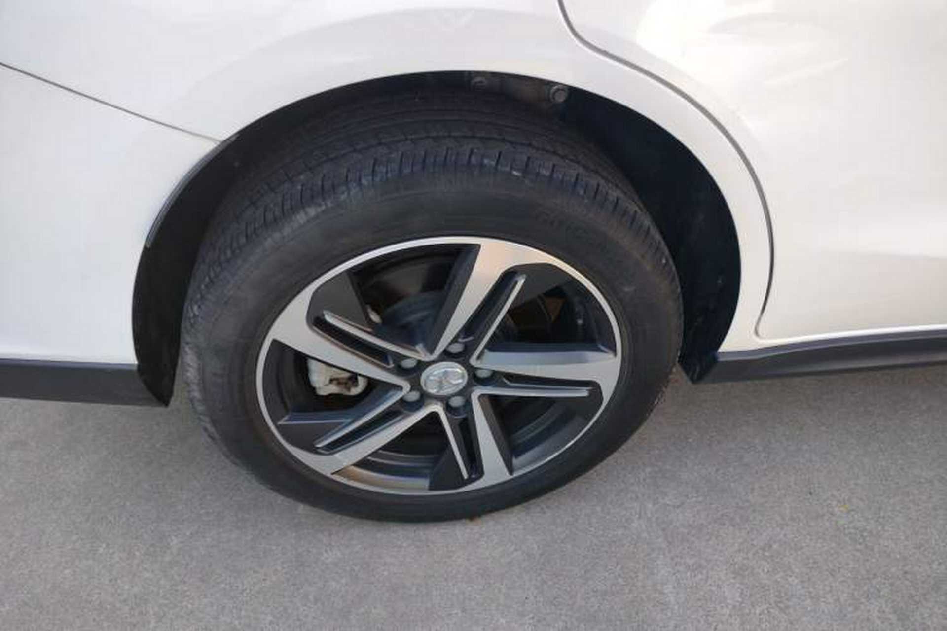 Used BAIC Beijing EU5 2020 Jingcai Edition R500 Smart Wind Version Right Rear Wheel Hub