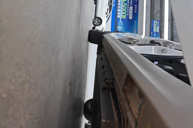 Used BAIC Beijing EU5 2020 Classic Model R500 Smart Wind Edition Right Side Sill