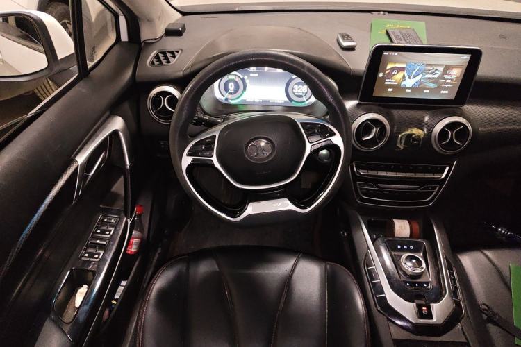 Used BAIC Beijing EU5 2020 Classic Model R500 Smart Wind Edition Steering Wheel