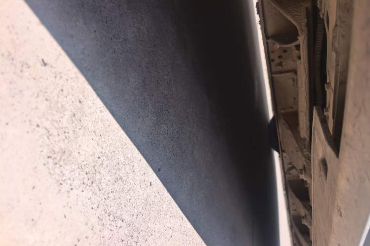 Used BAIC Beijing EU5 2021 Quick-Change Version Chassis Front Left