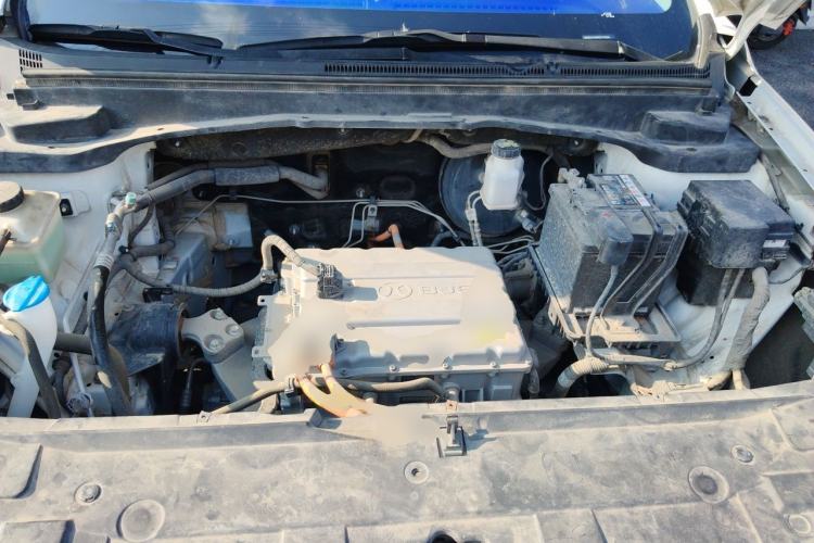 Used BAIC Beijing EU5 2021 Special Edition Engine Bay
