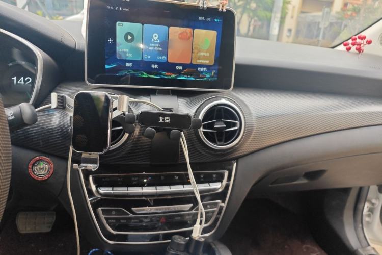 Used BAIC Beijing EU5 2022 Ride-Hailing High-Power Luxury Edition Audio And AC Panel