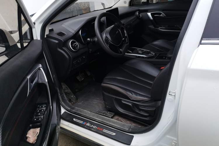 Used BAIC Beijing EU5 2022 Ride-Hailing High-Power Luxury Edition Driver Seat