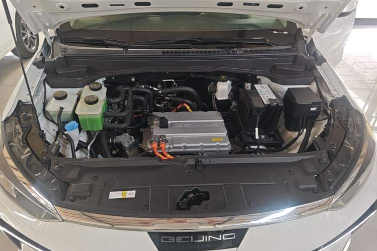 Used BAIC Beijing EU5 2022 Ride-Hailing High-Power Luxury Edition Engine Bay