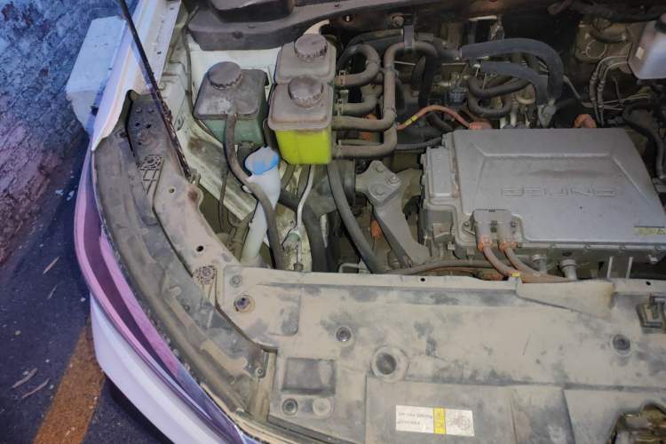 Used BAIC Beijing EU5 2022 Ride-Hailing Luxury Edition Engine Bay Right