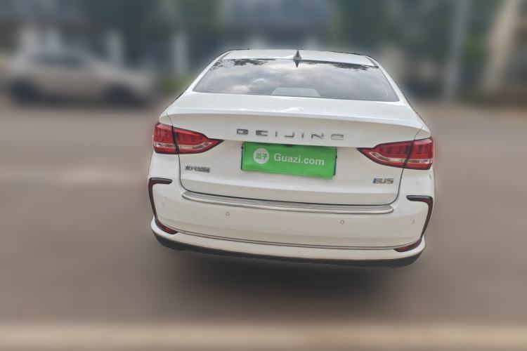 Used BAIC Beijing EU5 2022 Ride-Hailing High-Power Luxury Edition Exterior 4