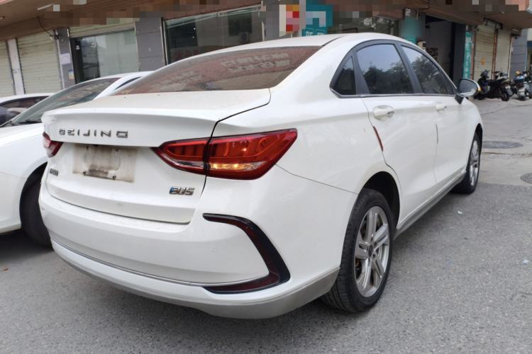 Used BAIC Beijing EU5 2022 Ride-Hailing Luxury Edition Exterior 5