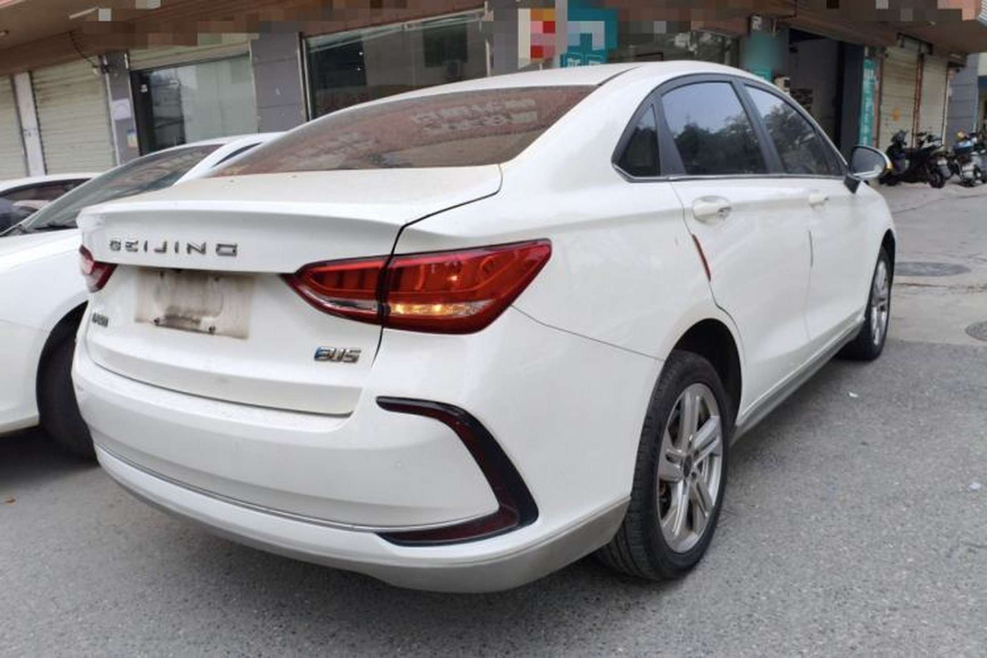 Used BAIC Beijing EU5 2022 Ride-Hailing Luxury Edition Exterior 5