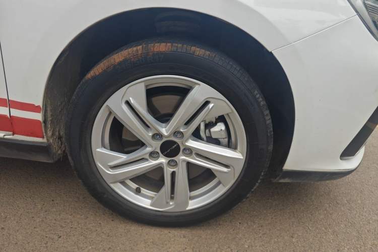 Used BAIC Beijing EU5 2022 Ride-Hailing High-Power Luxury Edition Exterior 7