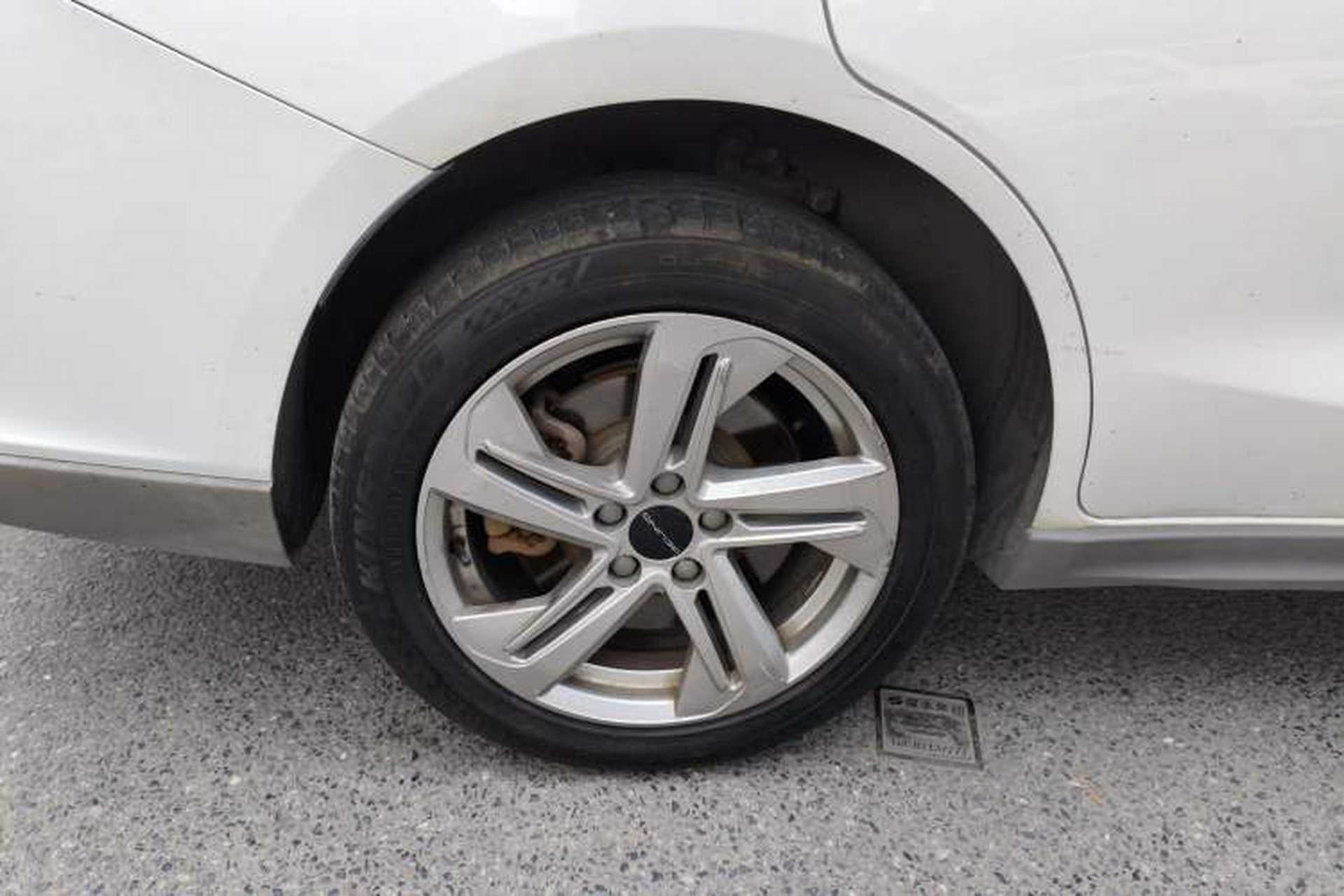 Used BAIC Beijing EU5 2022 Ride-Hailing Luxury Edition Exterior 8