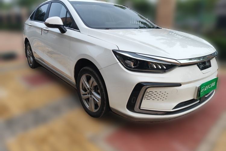 Used BAIC Beijing EU5 2022 Ride-Hailing Luxury Edition Front Right 45 Deg