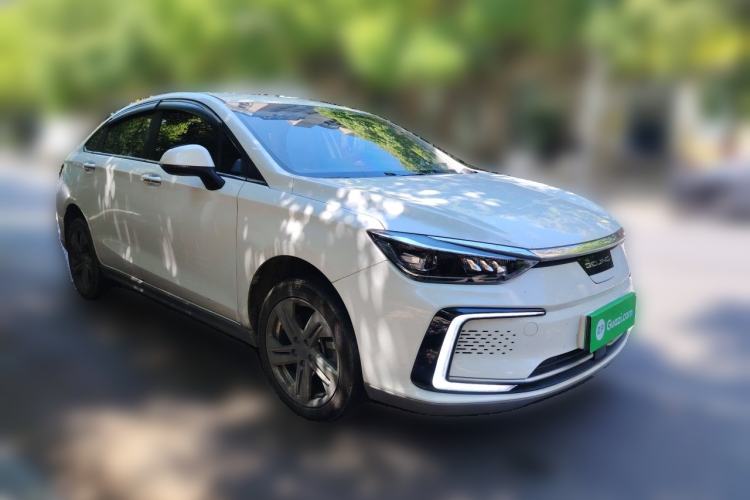 Used BAIC Beijing EU5 2022 Ride-Hailing Luxury Edition Front Right 45 Deg