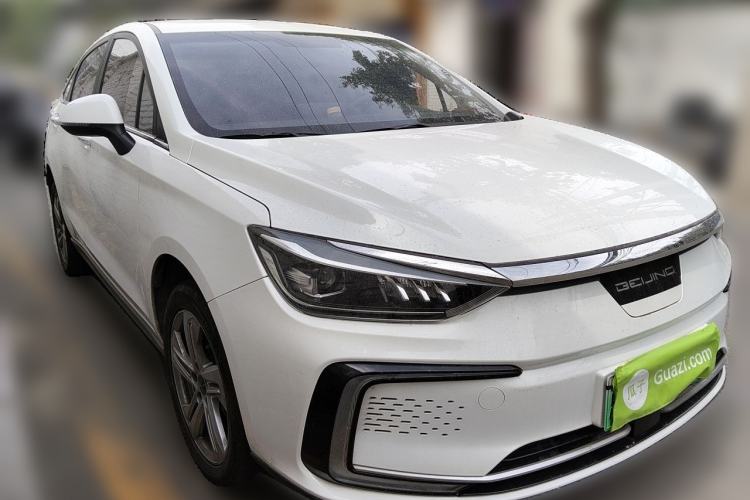 Used BAIC Beijing EU5 2022 Ride-Hailing Luxury Edition Front Right 45 Deg