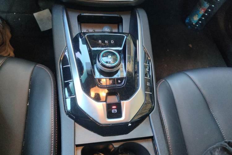 Used BAIC Beijing EU5 2022 Ride-Hailing Luxury Edition Gear Lever