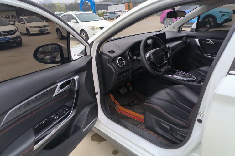 Used BAIC Beijing EU5 2022 Ride-Hailing Luxury Edition Interior 3
