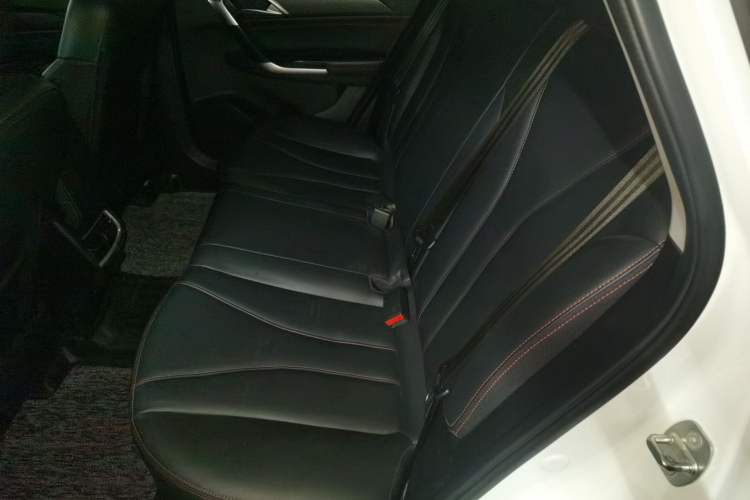 Used BAIC Beijing EU5 2022 Ride-Hailing High-Power Luxury Edition Left Rear Seat