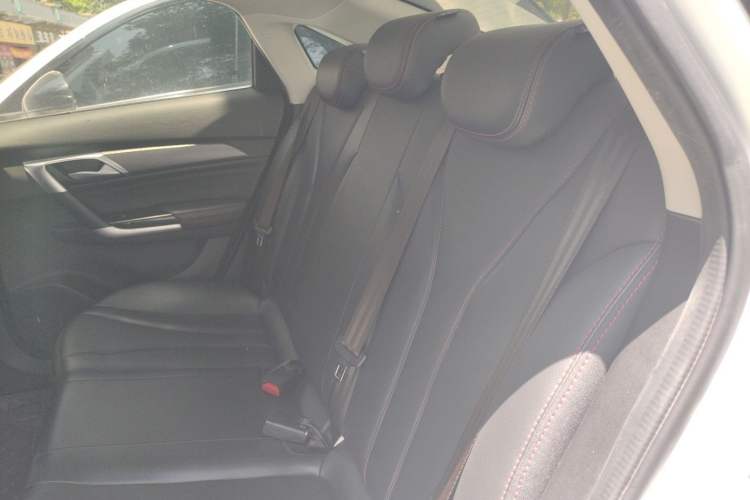 Used BAIC Beijing EU5 2022 Ride-Hailing Luxury Edition Left Rear Seat
