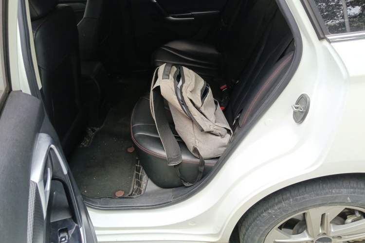 Used BAIC Beijing EU5 2022 Ride-Hailing Edition Left Rear Seat