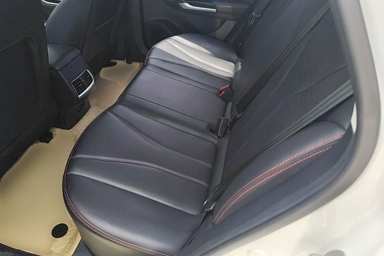 Used BAIC Beijing EU5 2022 Ride-Hailing High-Power Luxury Edition Left Rear Seat