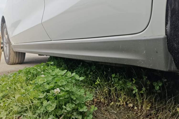 Used BAIC Beijing EU5 2022 Ride-Hailing Luxury Edition Left Side Sill