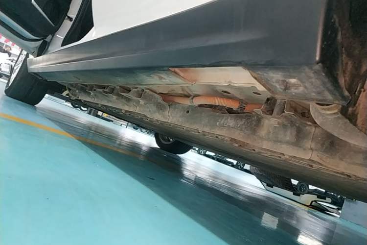 Used BAIC Beijing EU5 2022 Ride-Hailing High-Power Luxury Edition Left Side Sill