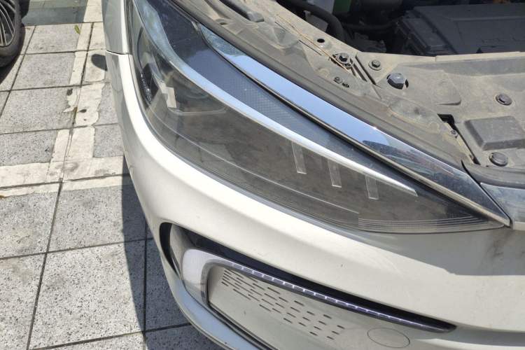Used BAIC Beijing EU5 2022 Ride-Hailing Luxury Edition Right Front Headlight