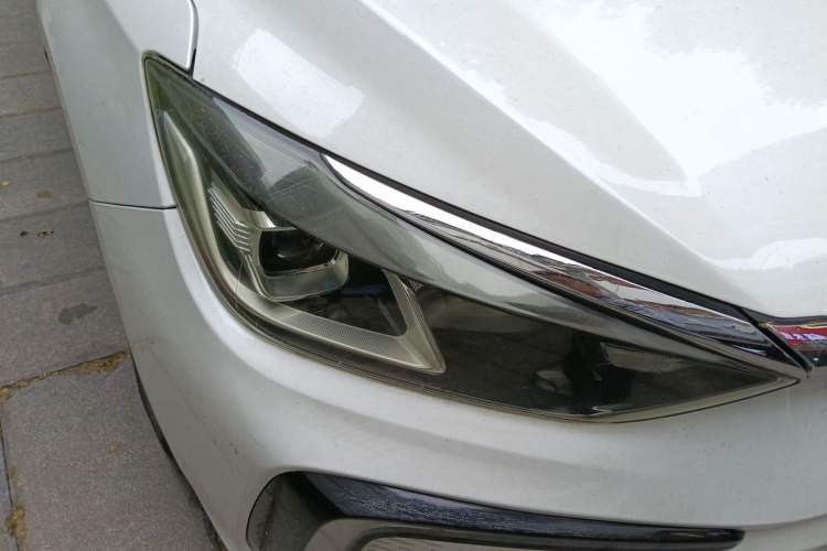 Used BAIC Beijing EU5 2022 Ride-Hailing Edition Right Front Headlight
