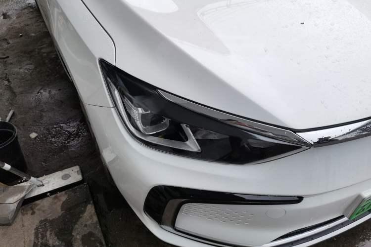 Used BAIC Beijing EU5 2022 Ride-Hailing High-Power Luxury Edition Right Front Headlight