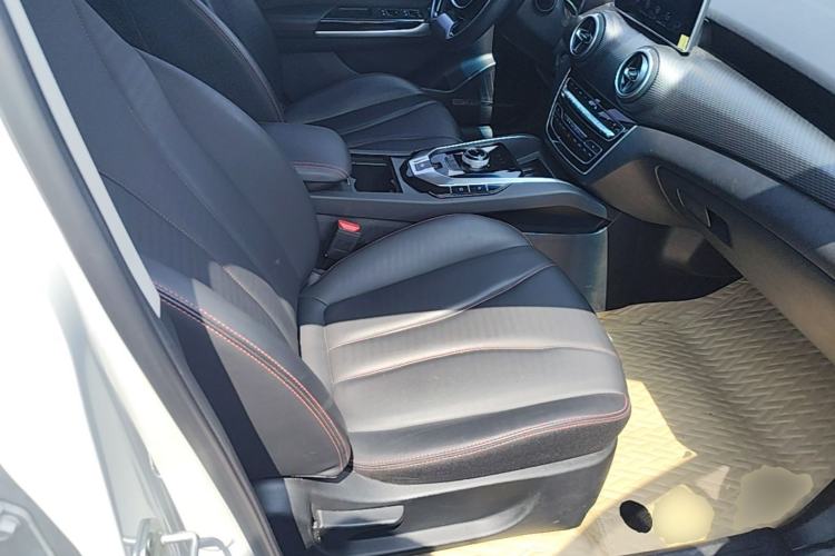 Used BAIC Beijing EU5 2022 Ride-Hailing High-Power Luxury Edition Right Front Seat