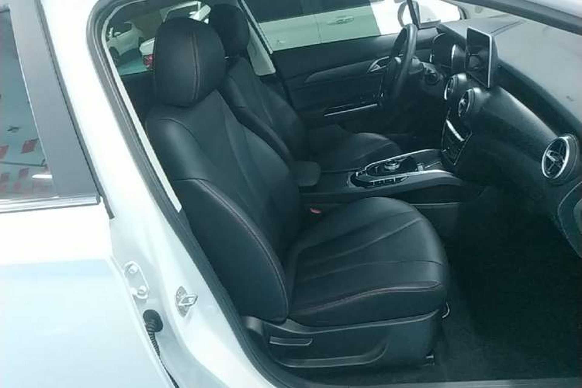 Used BAIC Beijing EU5 2022 Ride-Hailing High-Power Luxury Edition Right Front Seat